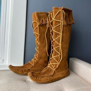 Minnetonka Men’s Tall Moccasins 13